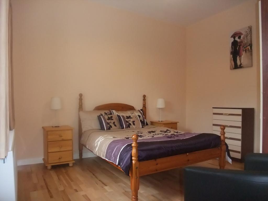 Katie'S Cottage Achill Sound Szoba fotó